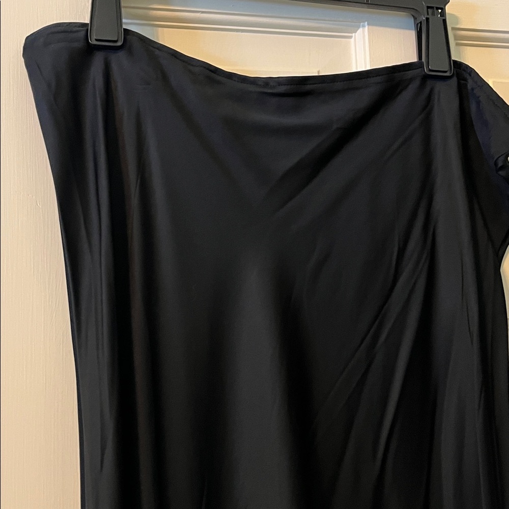Wild Fable Black slip skirt - Picture 2 of 5